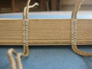 reliure-monastique-couture